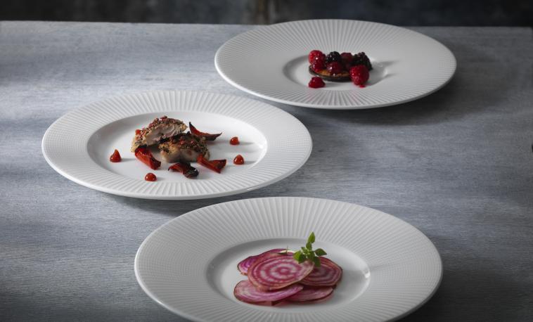 distinction-catering-tableware-willow